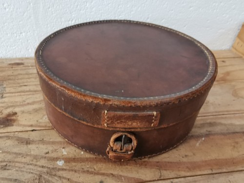 Vintage antique round brown - vintage,