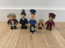 Postman Pat Figures Bundle Mrs