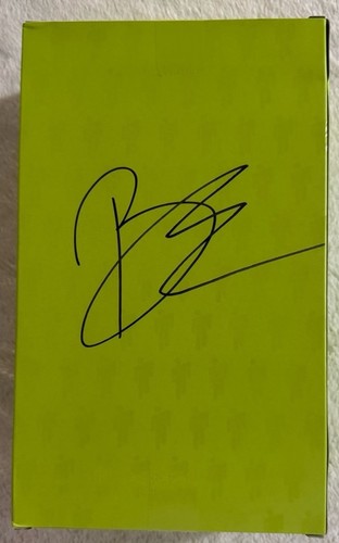 Signed billie eilish takashi - billie,