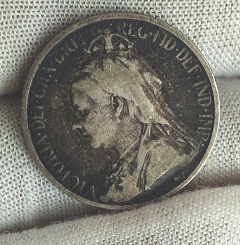 Cyprus queen victoria - queen,