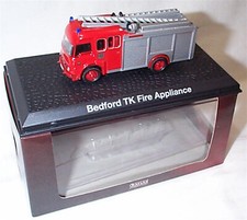 Bedford TK Fire Appliance Llanidoles 1-76 Scale in case box Oxford - Atlas new