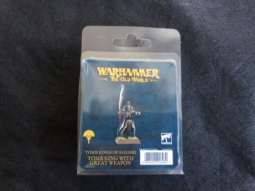 Tomb king with great weapon - king,