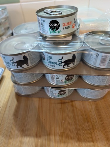 Tins cosma cat food - 18,