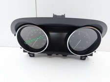 SPEEDOMETER INSTRUMENT CLUSTER
