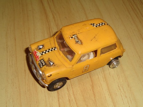 Vintage scalextric rally - scalextric,