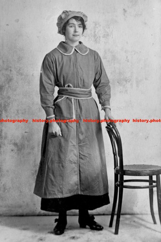 F014092 factory war - factory, worker