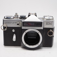 Zenit EM 35mm SLR camera body, M42 lens mount, Working shutter, 1976, Z12