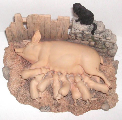 Border fine arts sow - border,