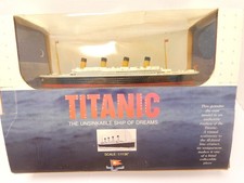1998 Titanic Model The