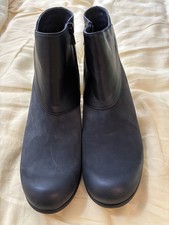 Fly Londonzip up ankle boots black sze 7 BNWOB