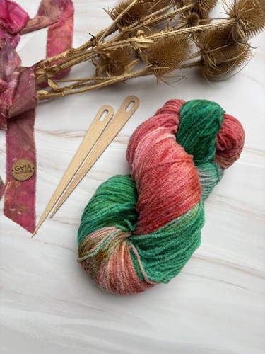 Hand dyed wool triple - wool,, boucle