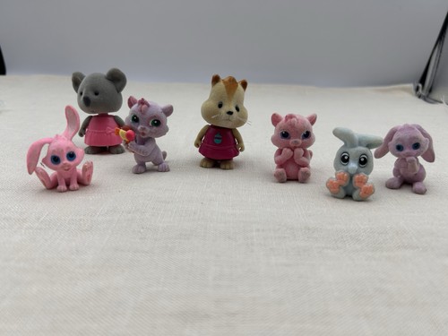 Flocked animal figures - flocked, bundle