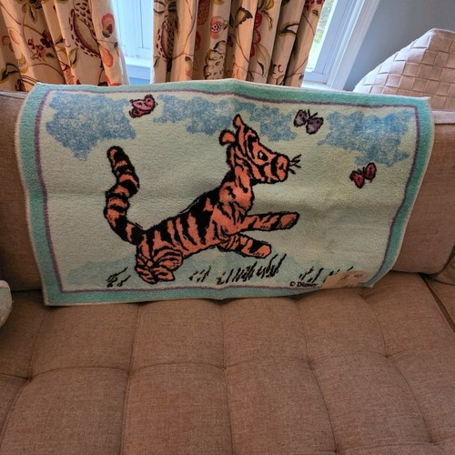 Disney classic pooh decorative - pooh,