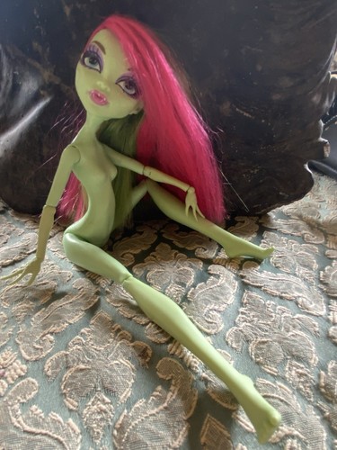 Monster high doll - high, -music