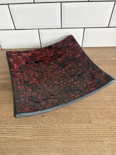 Large red black mosaic - large,