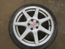 Honda Civic Type R FN2 2008 RHD UKDM  Wheel with Tyre and straight
