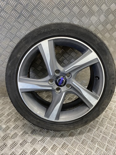 Volvo v40 alloy wheel - 17",