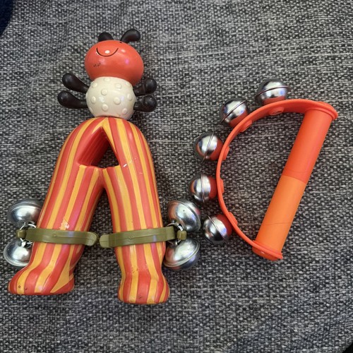 Vtg bug toy rattle - battat, bee