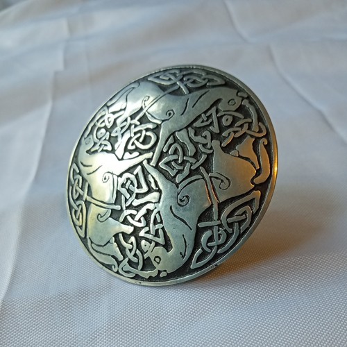 Pewter celtic brooch pin horse - pewter,