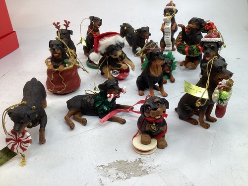 Annual rottweiler ornament - 15,
