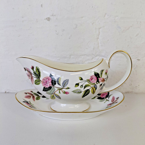 Gorgeous wedgwood hathaway - gorgeous,