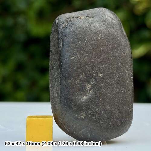Whitby jet 31g - 31g, genuine