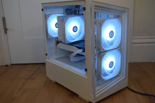 💻 All-White High-End Gaming