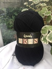 Wendy  Aran Black Yarn 25%