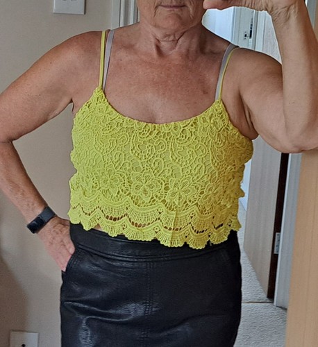 Select yellow cropped top - cropped,