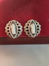 Vintage WEDGWOOD Black Jasperware Sterling Silver Marcasites Screw Back Earrings