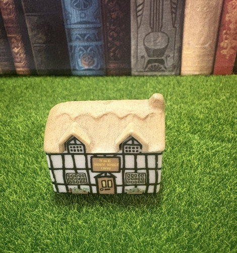 Wade whimsey why village - ,