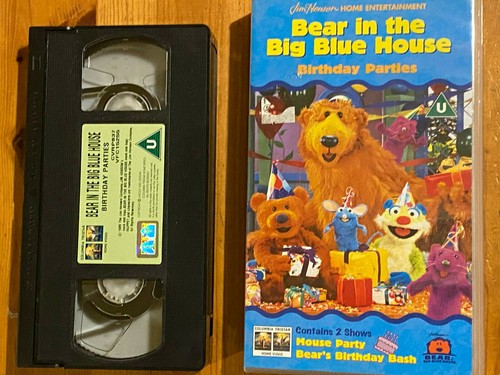 Bear the big - bear, house