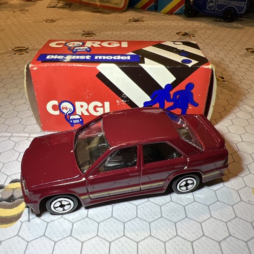 Corgi juniors mercedes 16v - mercedes,