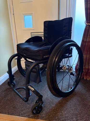 Rogue wheelchair with - ki,