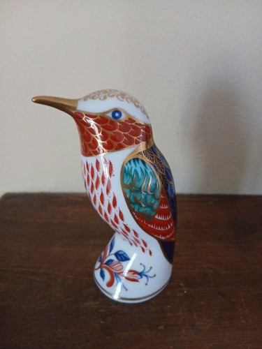 Royal crown derby hummingbird - crown,