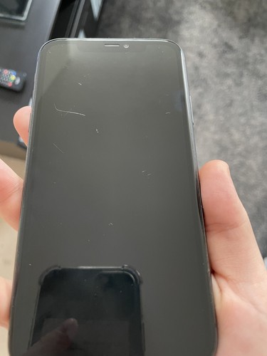 Apple iphone 64gb black - 11,
