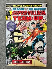 SUPER-VILLAIN TEAM-UP #4 Dr. Doom Sub-Mariner Marvel Comics 1975 Cents Fn+