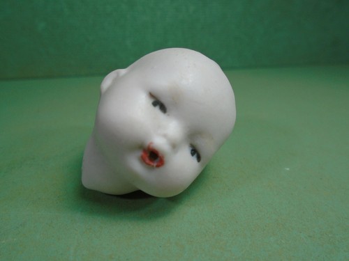 Antique bisque doll - , head,