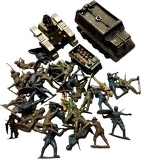 Vintage Toy Soldier Set