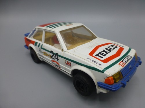 Scalextric ford escort - scalextric,