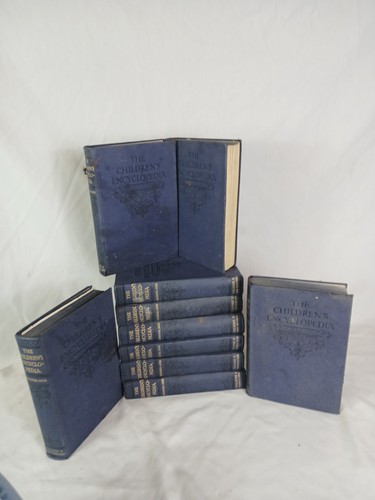 The childrens encyclopedia - the,