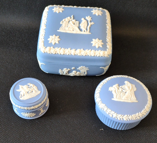 Vintage wedgwood blue - wedgwood,
