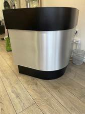 Rem salon reception - desk, black
