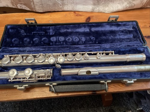 Gemeinhardt flute - m2,