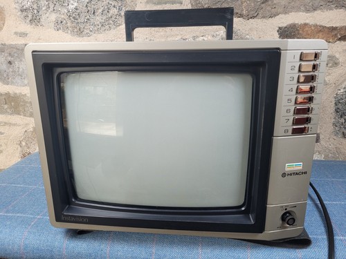Hitachi cwp 300 crt retro - hitachi,