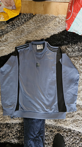 Adidas jumper large levi - adidas,