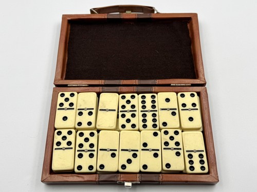 Vintage domino set - domino,