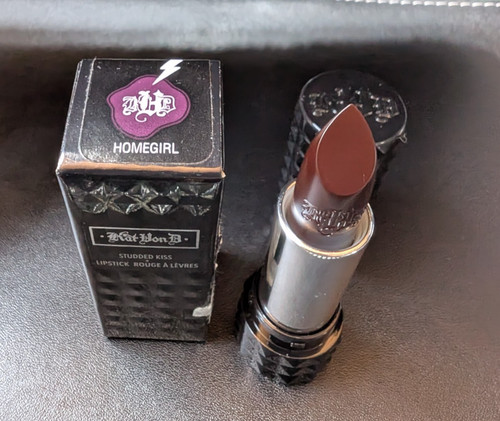 Kat von kvd studded kiss - kat, d