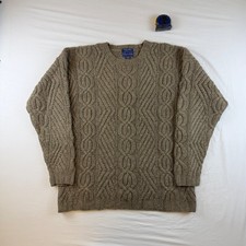Davis & Squire Hand Knitted