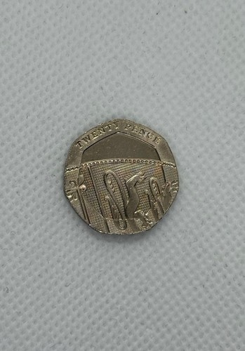 2008 dateless 20p coin no - dateless,
